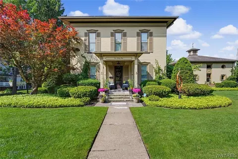 135 Maple Ave, Wellsville, NY 14895