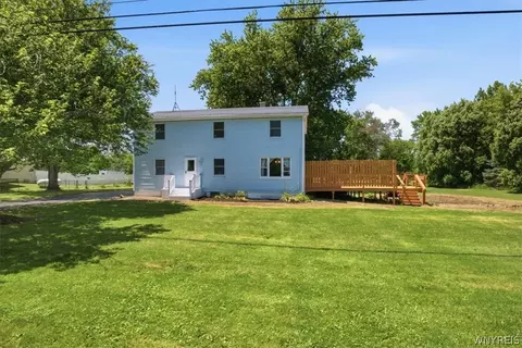 2300 Fuller Rd, Burt, NY 14028