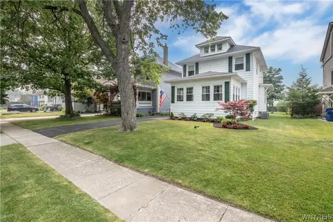 177 Kings Hwy, Amherst, NY 14226