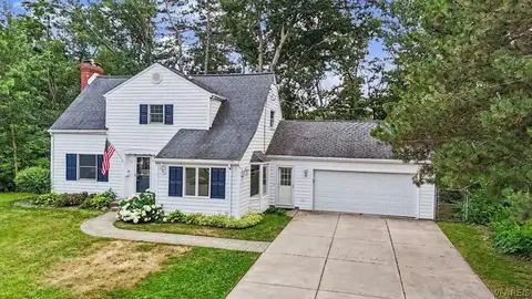 758 Pasadena Ave, Niagara Falls, NY 14304