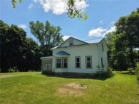12298 Maple Ridge Rd, Shelby, NY 14103