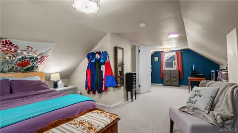 Bedroom - 153 Eiseman Ave, Buffalo, NY 14217 photo 3 of 5