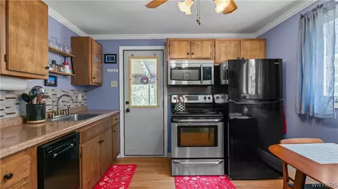 Kitchen - 153 Eiseman Ave, Buffalo, NY 14217 photo 1 of 3