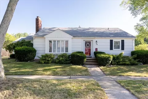 76 Worth St, Buffalo, NY 14223