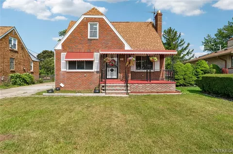 171 Tudor Rd, Cheektowaga, NY 14215