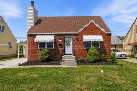 24 Meaford Rd, Cheektowaga, NY 14215