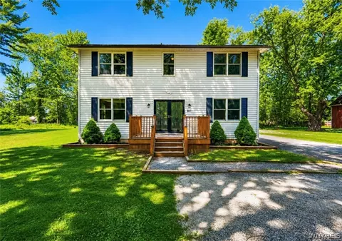 307 S Ellicott Creek Rd, Amherst, NY 14228