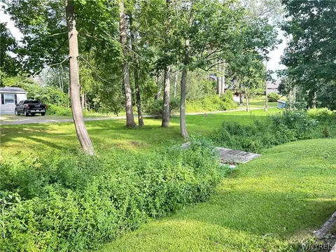 Exterior - 4366 Springbrook Rd E, Castile, NY 14427 photo 8 of 9