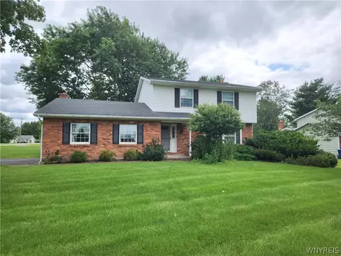 816 Lockport Rd, Porter, NY 14174
