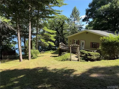 4992 Apple Road Ext, Starkey, NY 14837