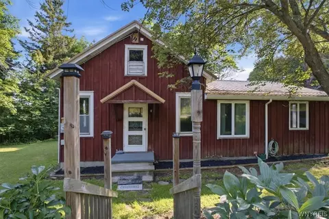2108 E Hill Rd, Franklinville, NY 14737