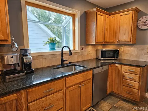Kitchen - 307 Comstock Rd, Ithaca, NY 14850 photo 1 of 3