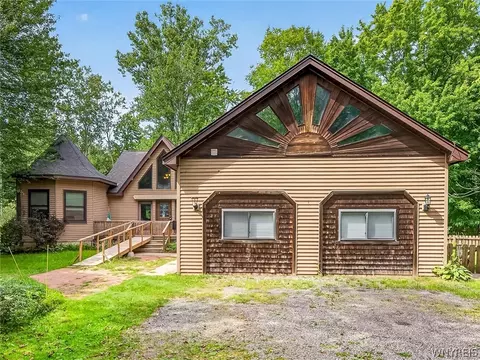 1640 Carmen Rd, Somerset, NY 14012