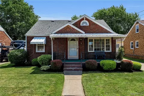 103 Peoria Ave, Cheektowaga, NY 14206