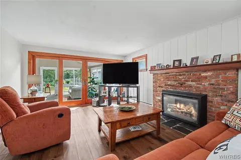 Living - 79 E Jerge Dr, Elma, NY 14059 photo 1 of 3