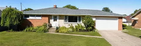 19 Cowing St, Depew, NY 14043