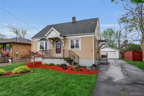 102 Hemenway Rd, Cheektowaga, NY 14225