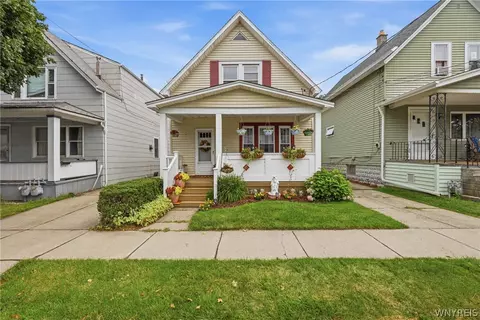 46 Dempster St, Buffalo, NY 14206