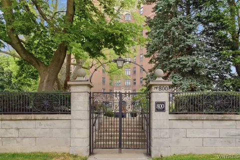800 W Ferry St #9C, Buffalo, NY 14222