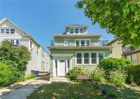 304 Taunton Pl, Buffalo, NY 14216