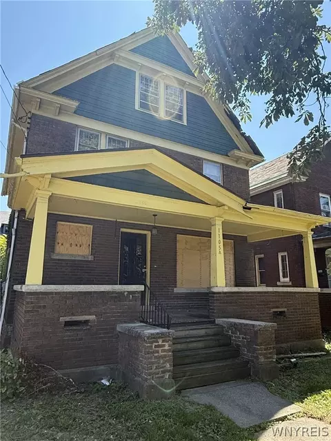 1105 Cleveland Ave, Niagara Falls, NY 14305