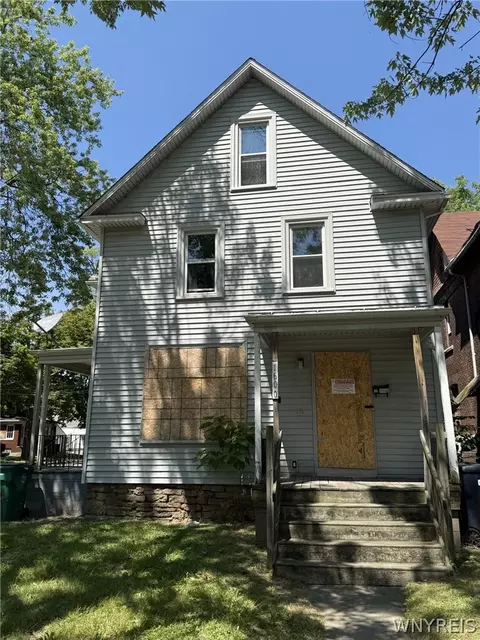 1600 Cleveland Ave, Niagara Falls, NY 14305