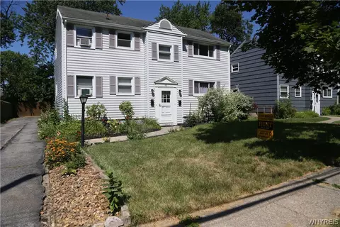 418 Springville Ave, Amherst, NY 14226