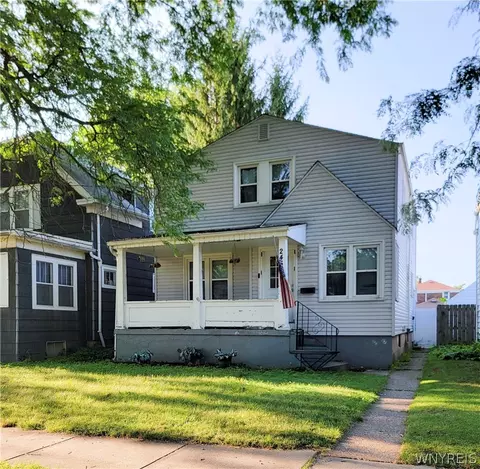 2462 Linwood Ave, Niagara Falls, NY 14305