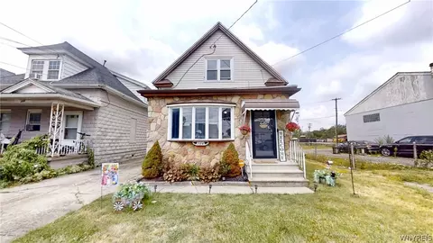 104 Colton St, Cheektowaga, NY 14206