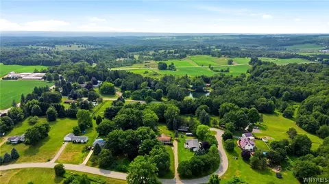View/Area - 26 Brookside Dr, Java, NY 14113 photo 4 of 6