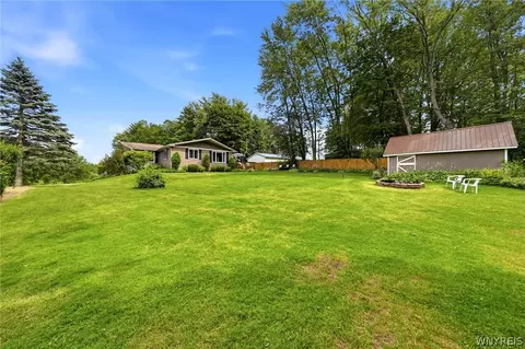 Exterior - 26 Brookside Dr, Java, NY 14113 photo 5 of 7
