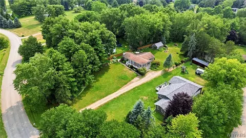 View/Area - 26 Brookside Dr, Java, NY 14113 photo 2 of 6
