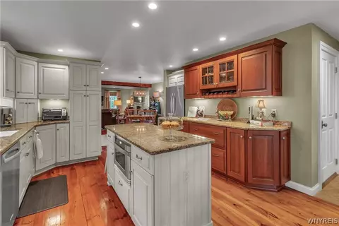 Kitchen - 445 Plain St, Lewiston, NY 14092 photo 3 of 6