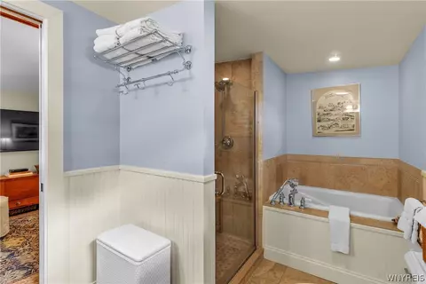 Bath - 445 Plain St, Lewiston, NY 14092 photo 3 of 4