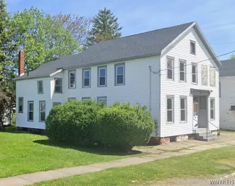 88 E 2nd St, Dunkirk, NY 14048 photo 2