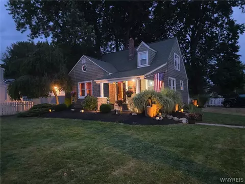 4423 Stratford, Hamburg, NY 14075
