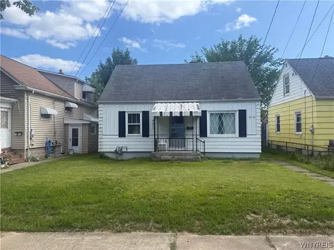 2769 Falls St, Niagara Falls, NY 14303