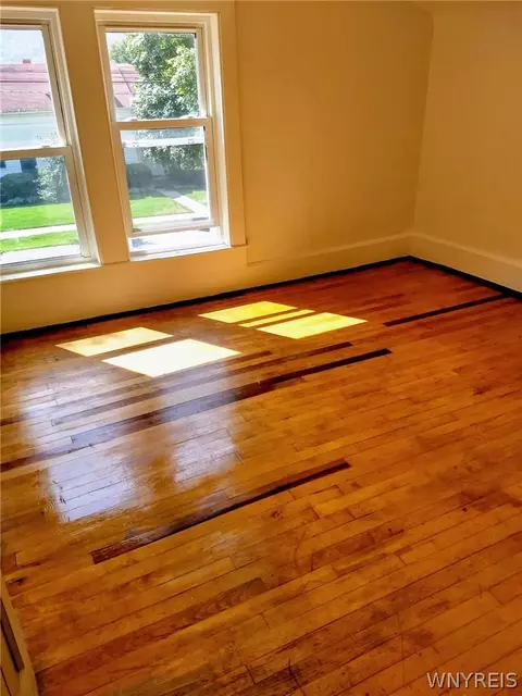Bedroom - 141 E William St, Bath, NY 14810 photo 3 of 5