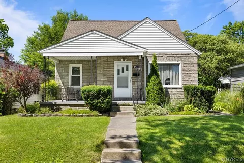 3924 Bell St, Niagara Falls, NY 14305