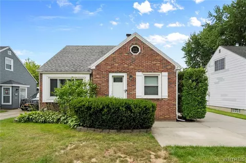 75 Cornell Ave, Amherst, NY 14226