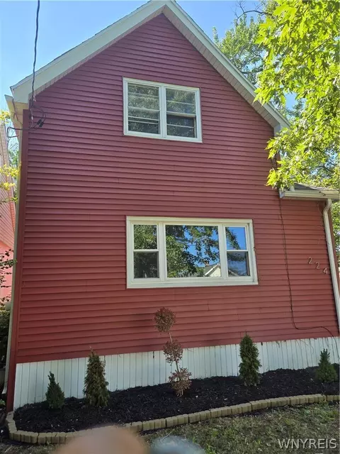 224 Medina St, Cheektowaga, NY 14206
