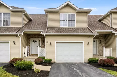 947 Maryvale Dr, Cheektowaga, NY 14225
