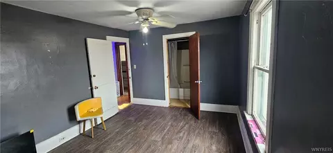 Bedroom - 2906 Pine Ave, Niagara Falls, NY 14301 photo 3 of 4