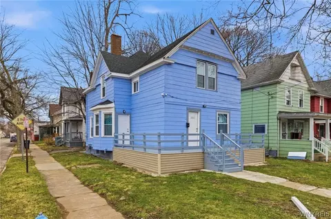 1802 Cleveland Ave, Niagara Falls, NY 14305