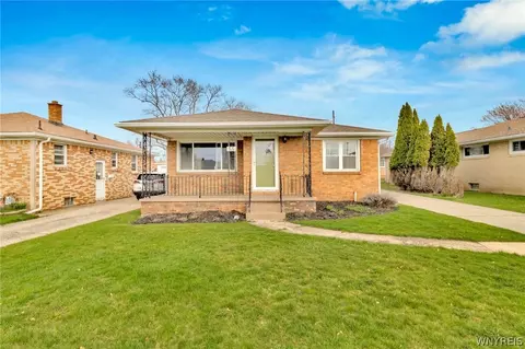 55 Ceil Dr, Cheektowaga, NY 14227