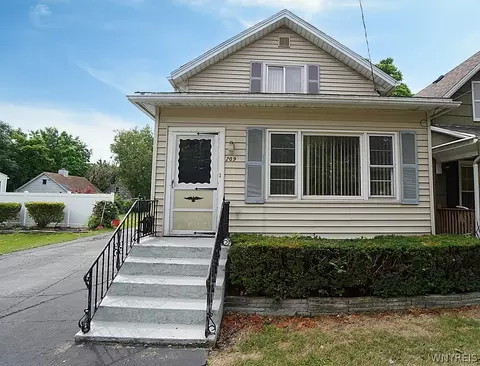 209 Sommer St, North Tonawanda, NY 14120