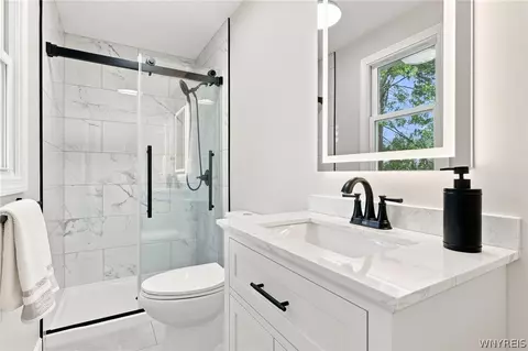 Bath - 93 Hemlock Dr, West Seneca, NY 14224 photo 2 of 5