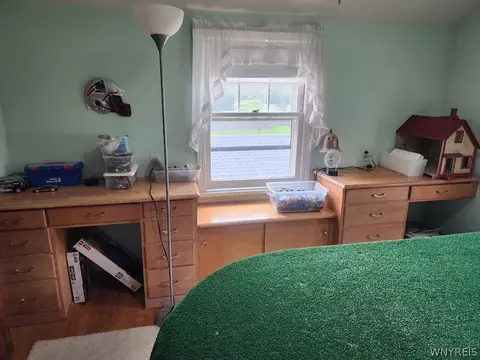 Bedroom - 153 Pinecrest Dr, Irondequoit, NY 14617 photo 6 of 6