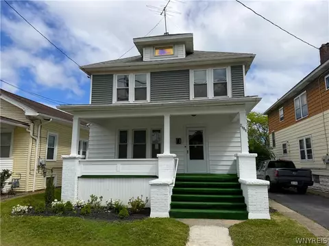 2486 Pierce Ave, Niagara Falls, NY 14301