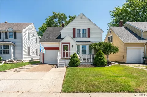 45 Claremont Ave, Tonawanda, NY 14223